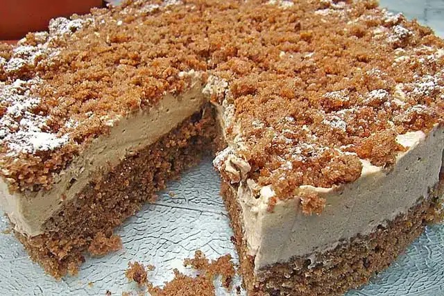 Der Best Cappuccino-Krümeltorte Rezept