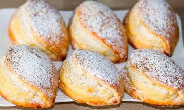 Quarktaschen gefüllt mit Vanillepudding Rezept