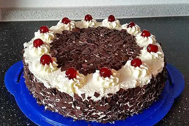 Schwarzwälder Kirschtorte Rezept, für Anfänger