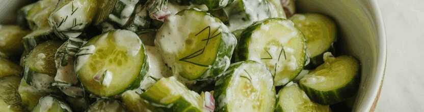 Bayerischer Gurkensalat traditionell