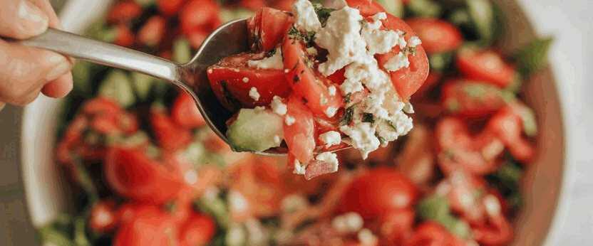 Ein Salat den einfach alle llieben mit 450 g Tomaten