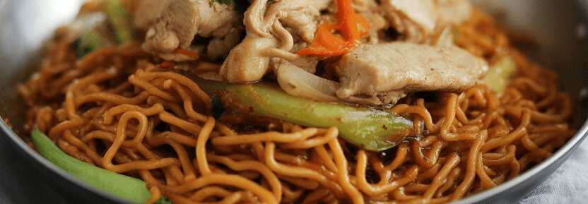 Gebratene Nudeln Ich konnte es täglich essen besser als beim Chinesen – so sieht es fertig aus
