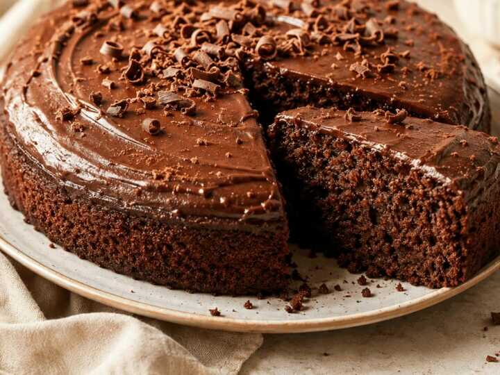 Hausgemachter Schokoladenkuchen mit Buttermilch – Ein unwiderstehliches Rezept zum Nachbacken!