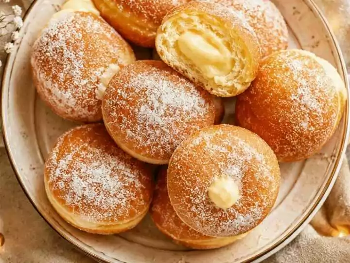 Berliner mit cremiger Vanillefüllung erleben