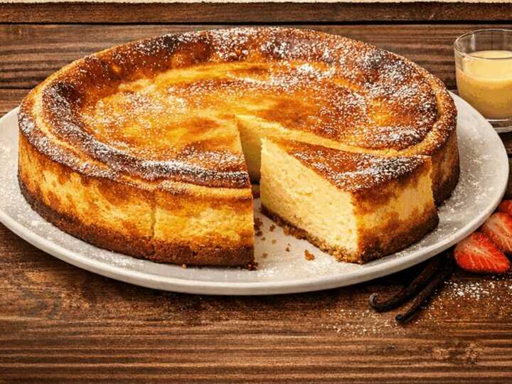 Köstlicher Käsekuchen ohne Boden: Einfaches Rezept für Eierlikör-Liebhaber!