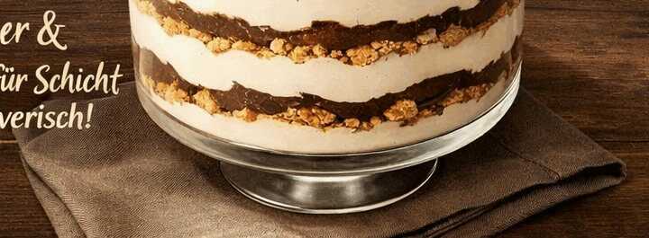 Köstliches Schichtdessert mit Butterkeksen und Quark entdecken!