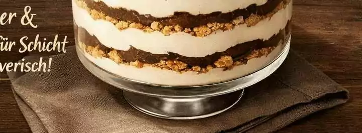 Schichtdessert mit Butterkeksen und Quark entdecken