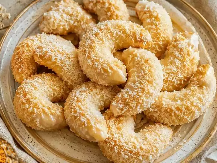 Kokos-Sahnekipferl: Unwiderstehlich lecker und mit Suchtpotenzial!