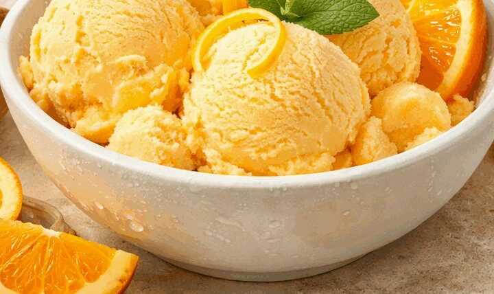 Orangeneis selber machen: Einfaches Rezept ohne Eismaschine mit Zutaten aus deinem Küchenschrank!