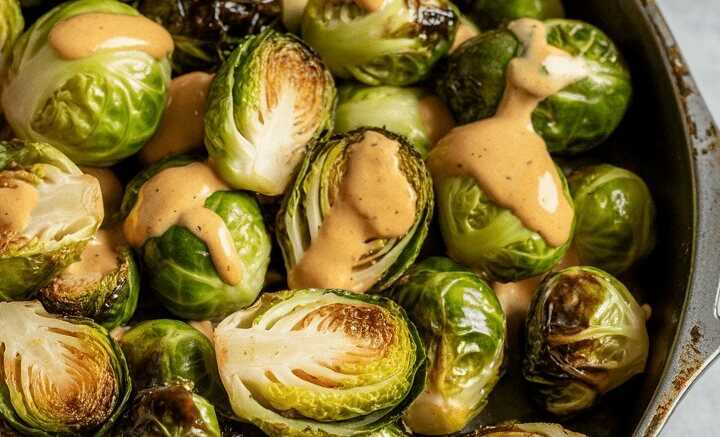 Rosenkohl mit Senf-Dressing aus dem Airfryer
