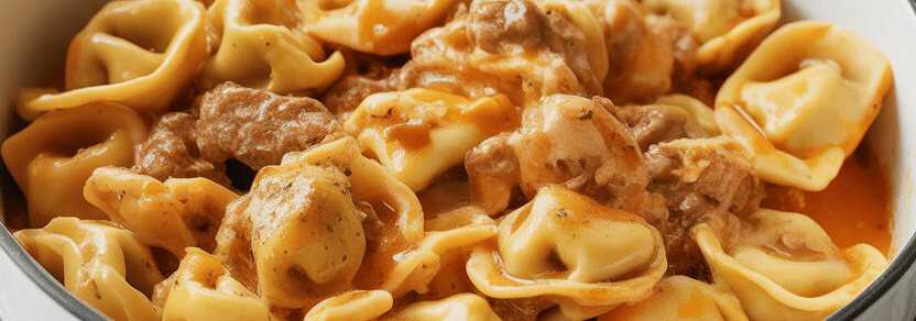 Superleckeres Tortellini in Hähnchen Schmandsauce in 10 Minuten