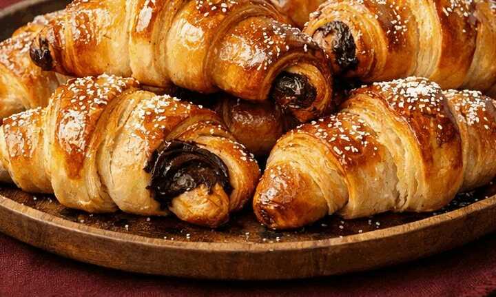Unwiderstehliches Schokohörnchen-Rezept: So bleiben sie 2-3 Tage frisch!