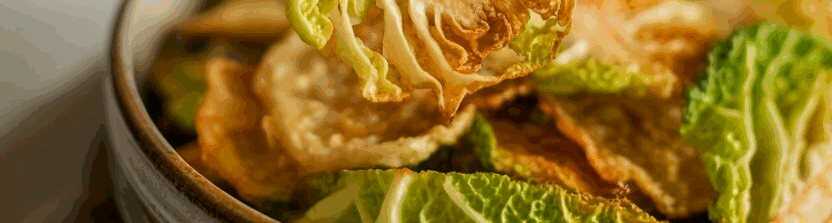 Wirsingchips aus der Heißluftfritteuse – so sieht es fertig aus