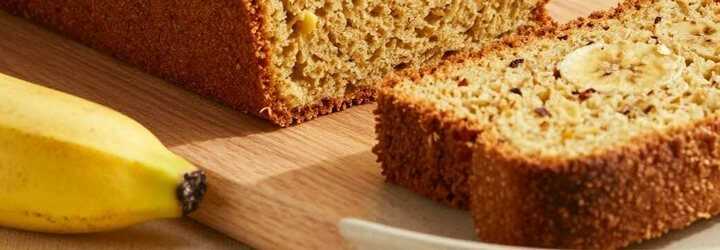 Bananenbrot mit 3 reifen Bananen: Saftig und ohne Zucker!