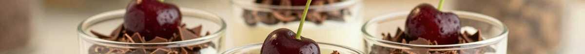 Donauwelle im Glas: Der Klassiker als Schichtdessert, ganz ohne Backen!