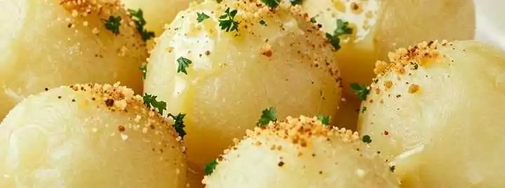 Kartoffelknödel halb und halb: Omas Rezept, das nie zerfällt!