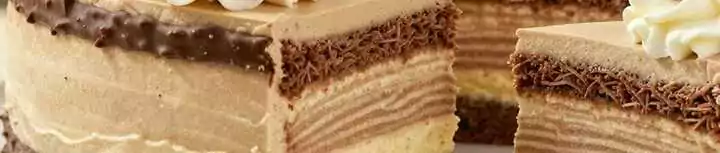 Kinderriegel-Torte ohne Backen: Das Geburtstags-Rezept mit nur 5 Zutaten!
