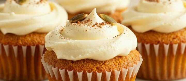 Kürbis-Muffins mit Frischkäse: Der Herbst-Geheimtipp, saftig und würzig!