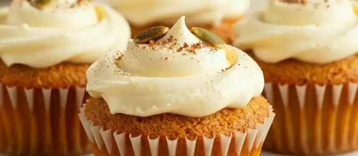 Kürbis-Muffins mit Frischkäse: Der Herbst-Geheimtipp, saftig und würzig!