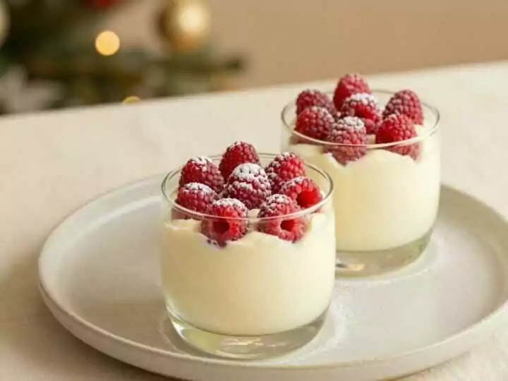 Mascarpone-Creme mit Himbeeren: 4 Zutaten und in 5 Minuten auf dem Tisch!