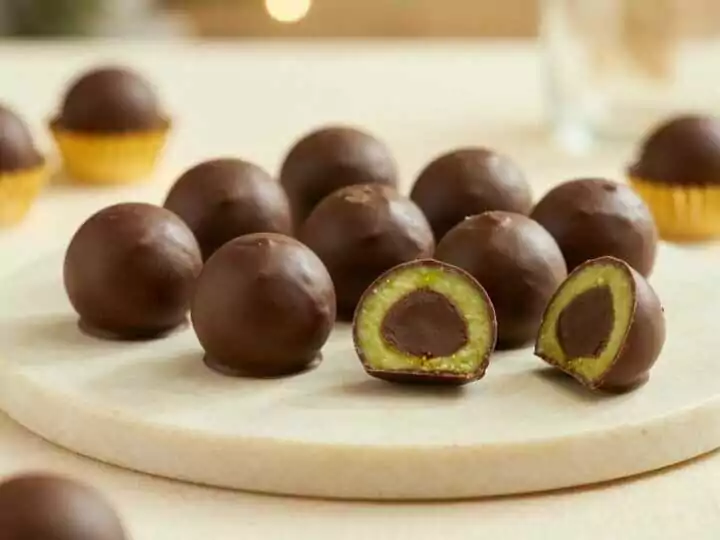 Mozartkugeln selber machen: Marzipan, Nougat, Schokolade – in 30 Minuten!