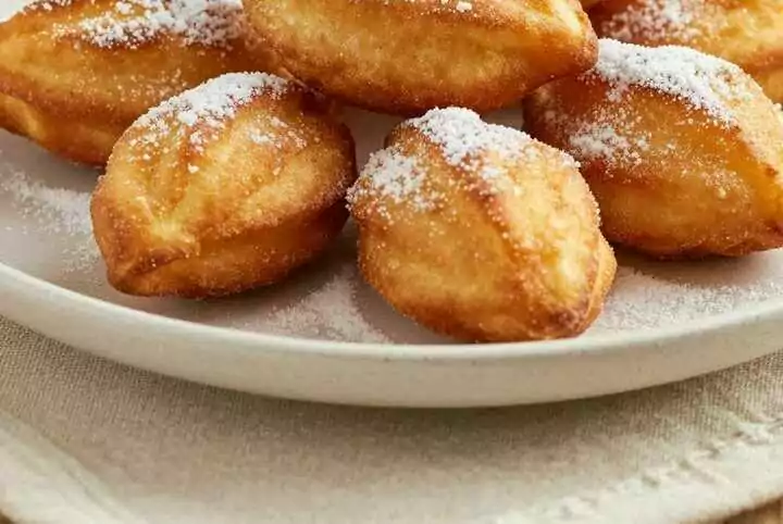 Mutzenmandeln: Das Karnevalsgebäck mit 5 Zutaten!