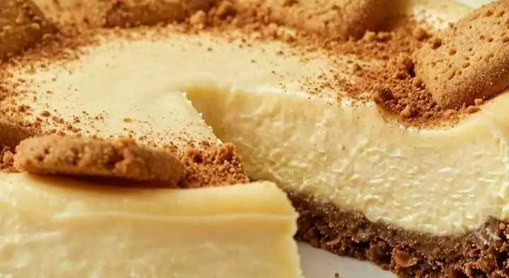 Spekulatius-Käsekuchen ohne Backen: Omas Weihnachts-Geheimtipp!