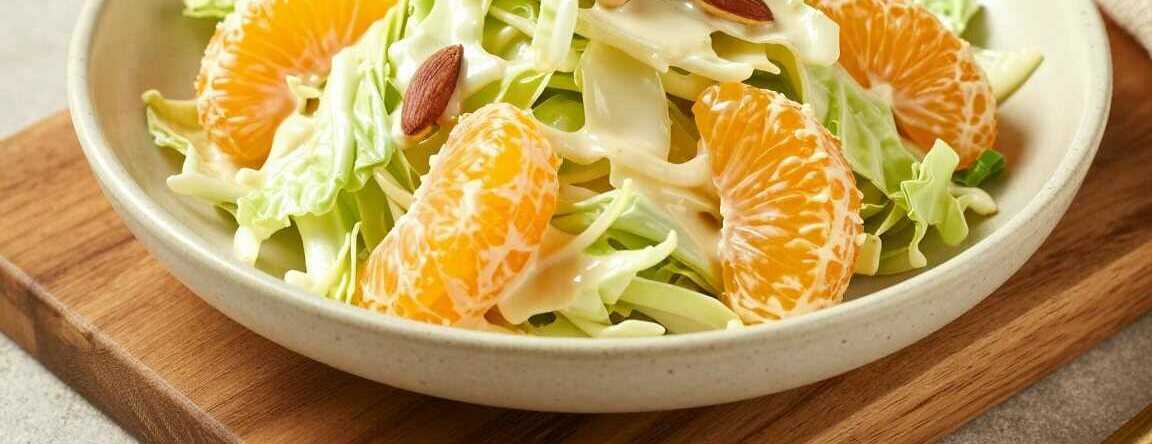 Chinakohlsalat mit Mandarinen: Der Wintersalat mit 6 Zutaten!