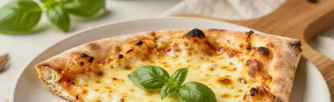 Reste-Pizza in der Heißluftfritteuse: Wieder knusprig in 4 Minuten!