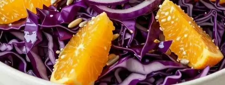 Rotkrautsalat roh mit Orangen: Der Wintersalat ohne Kochen!